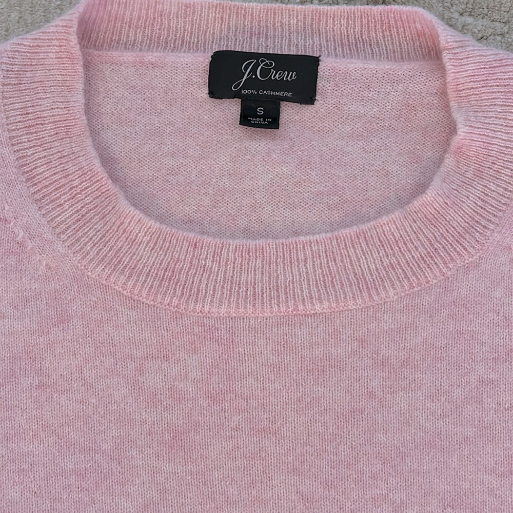 J Crew Classic round neck cashmere sweater
